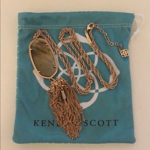 Kendra Scott knecklace